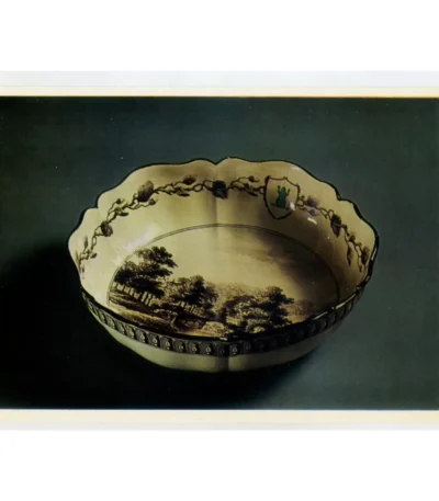 Josiah Wedgwood Green Frog Cascade Salad Bowl - Vintage Postcard