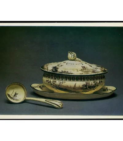 Josiah Wedgwood Green Frog Sauce Tureen with views of Wales and England