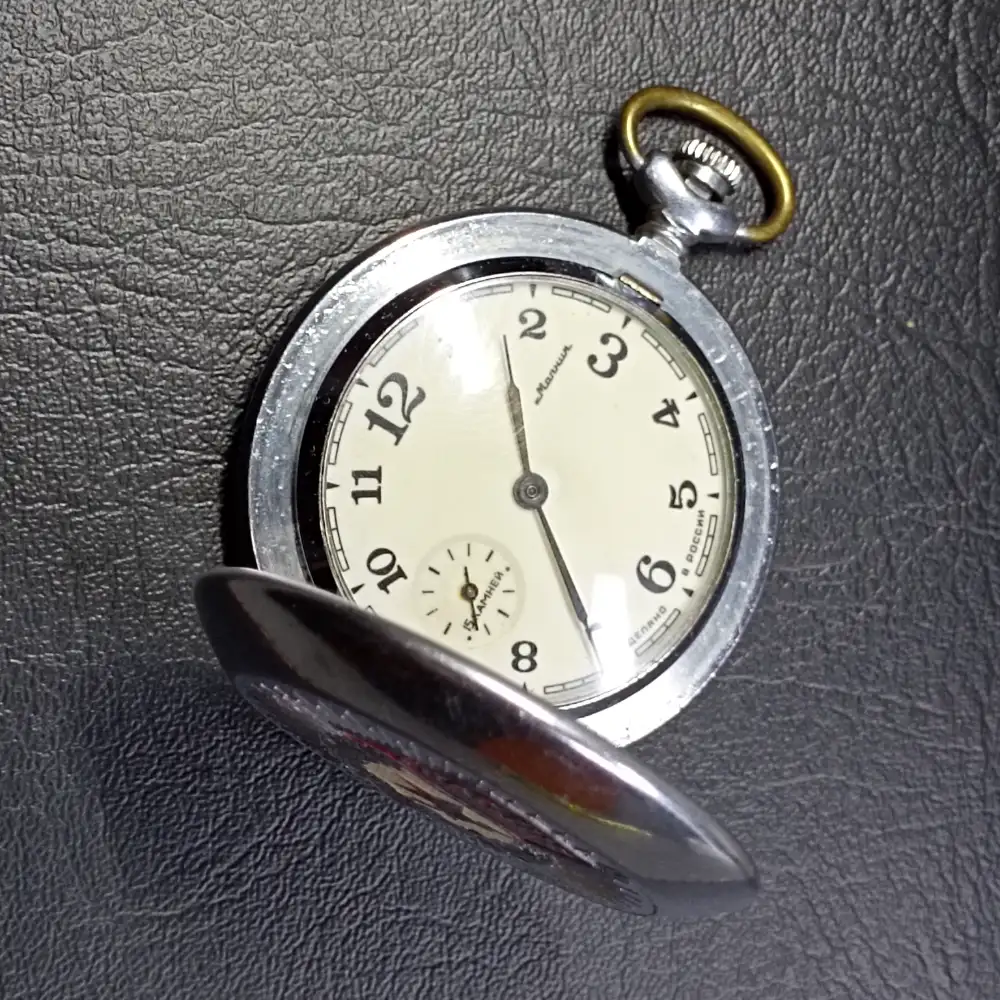IMG_20241016_185304 Pocket watch Molnija Vintage Soviet Gvardiya