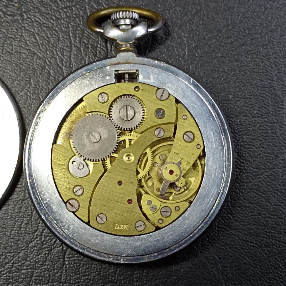 IMG_20241016_185459 Pocket watch Molnija Vintage Soviet Gvardiya