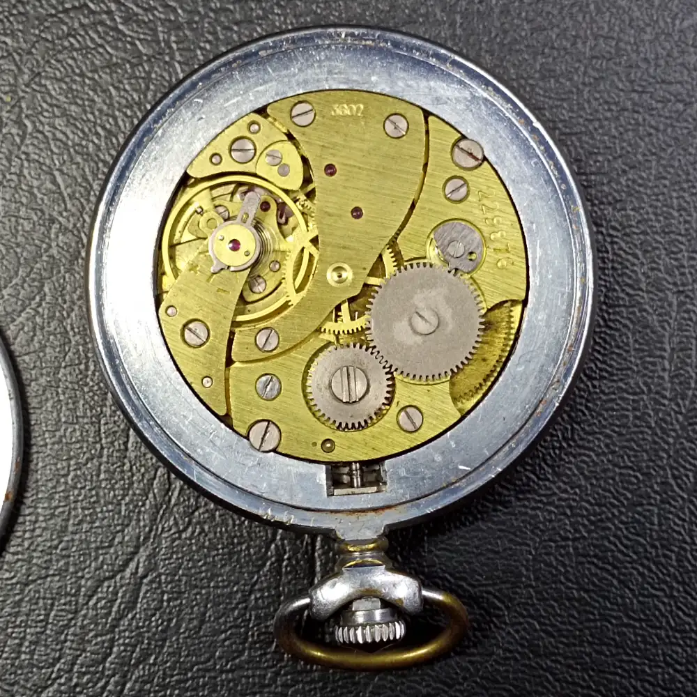 IMG_20241016_185506 Pocket watch Molnija Vintage Soviet Gvardiya