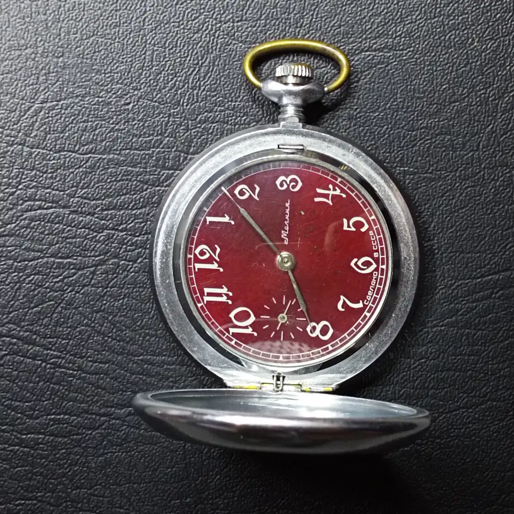 Soviet Vintage Pocket Watch Patriotic War Molnija USSR Mechanical (18) Pocket Watch Patriotic War Molnija
